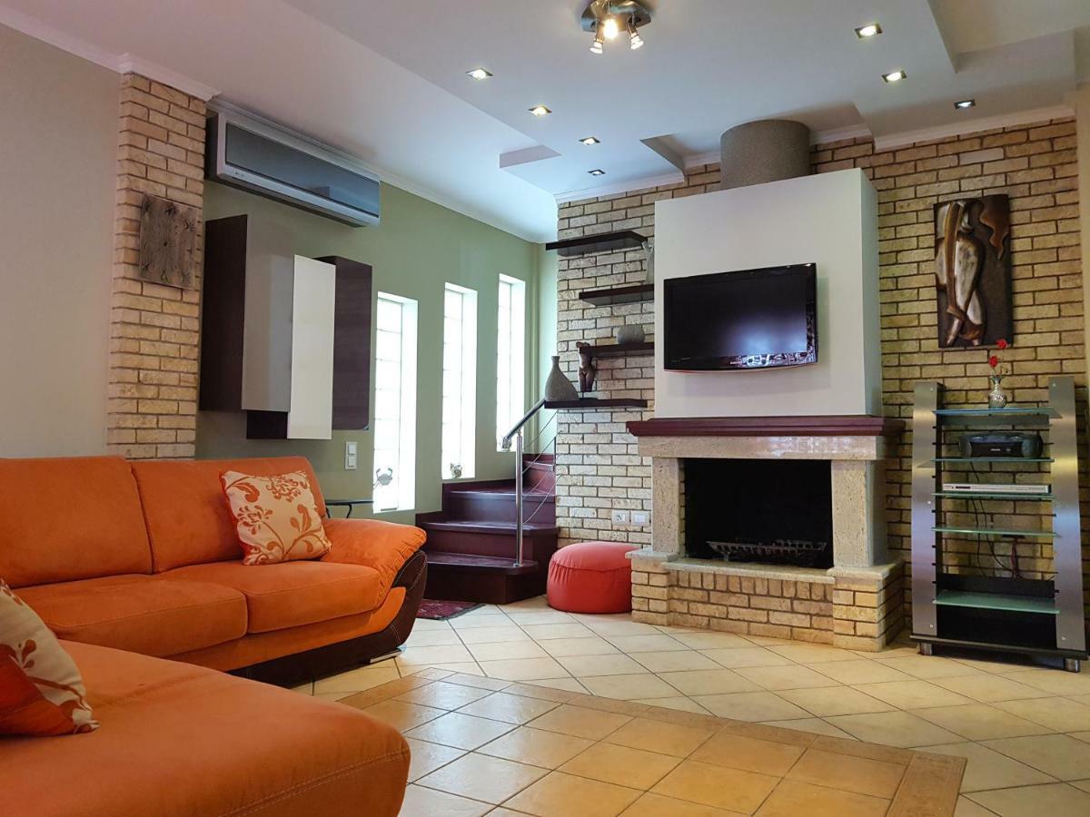 Villa Smeralda Sarandë Exterior foto